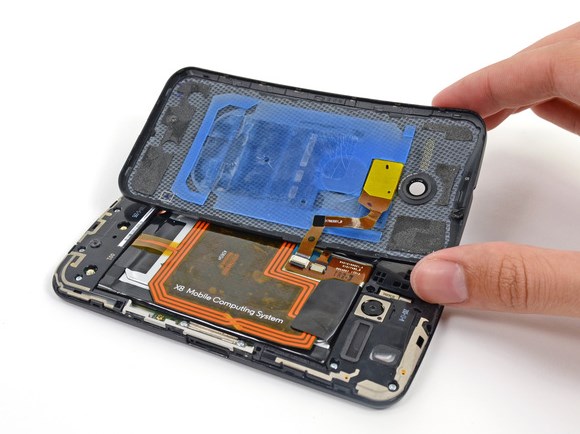 Замена батареи в Motorola XT1052 Moto X - 46 | Vseplus