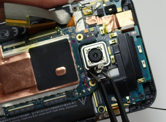 Заміна батареї у HTC One M9 - 32 | Vseplus