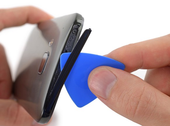 Заміна роз'єму для навушників/плати Micro USB у HTC One M9 - 9 | Vseplus