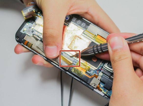 Замена батареи в HTC One M9 - 22 | Vseplus