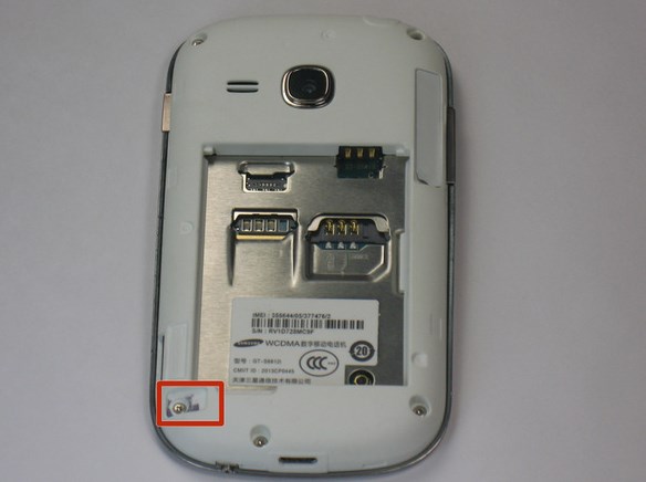 Замена средней части корпуса в Samsung Galaxy Fame S6812 - 4 | Vseplus