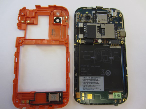 Заміна середньої частини корпусу HTC T328w Desire V - 13 | Vseplus