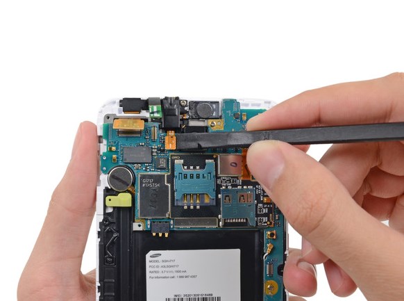 Замена основной камеры в Samsung N7000 Galaxy Note - 32 | Vseplus