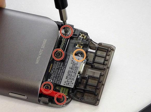 Замена основной камеры в HTC F5151 Freestyle - 8 | Vseplus