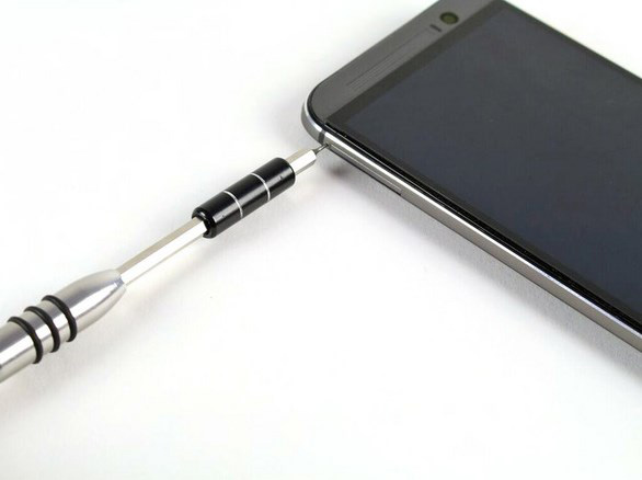 Замена батареи в HTC One M8 - 4 | Vseplus
