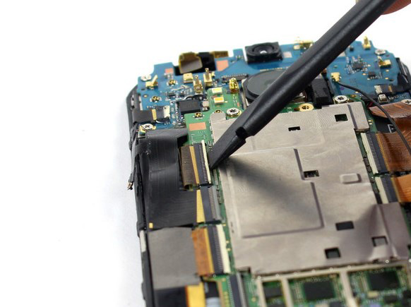 Замена батареи в HTC One M8 - 29 | Vseplus