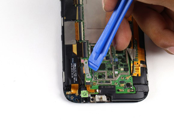 Заміна роз'єму для навушників/плати мікро USB в HTC One M8 - 26 | Vseplus