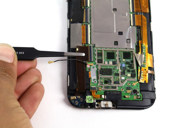 Заміна роз'єму для навушників/плати мікро USB в HTC One M8 - 29 | Vseplus
