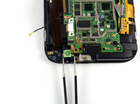 Замена разъема для наушников/платы микро USB в HTC One M8 - 33 | Vseplus