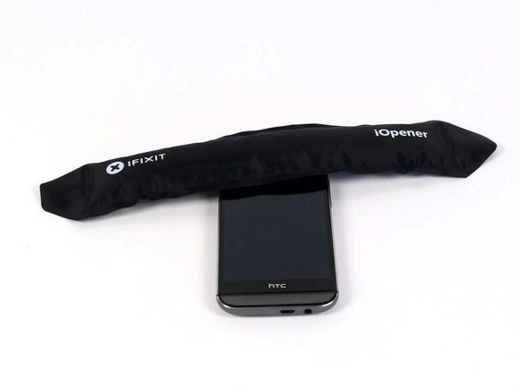 Заміна роз'єму для навушників/плати мікро USB в HTC One M8 - 13 | Vseplus