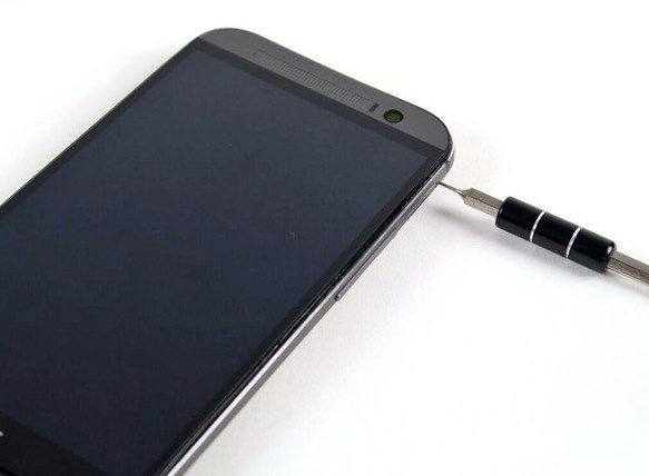Заміна MicroSD карти в HTC One M8 - 1 | Vseplus