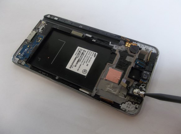 Замена входа для наушников в Samsung N9000 Galaxy Note 3 - 17 | Vseplus