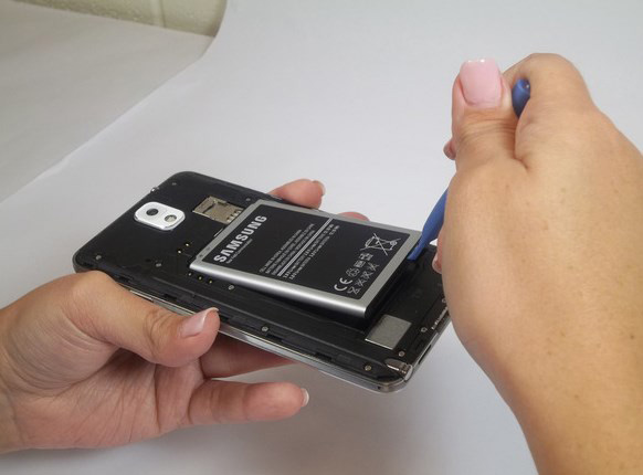 Заміна середньої частини Samsung N9000 Galaxy Note 3 - 5 | Vseplus