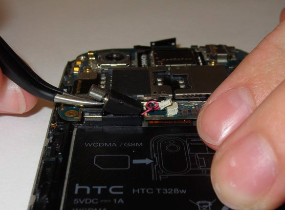 Заміна РК-дисплея та сенсорної панелі у HTC T328e Desire X - 15 | Vseplus