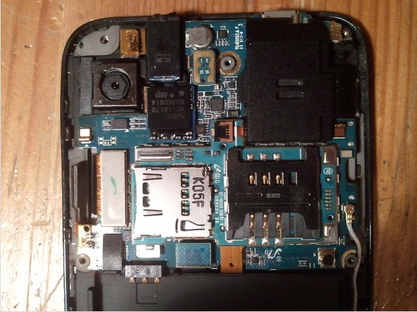Розбирання телефону Samsung i9000 Galaxy S - 16 | Vseplus