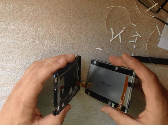 Замена ЖК-дисплея и сенсорной панели в HTC One X - 24 | Vseplus