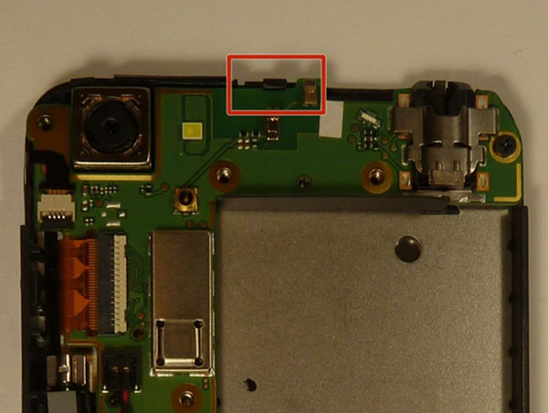 Замена внутренного наушника в HTC T320e One V - 34 | Vseplus