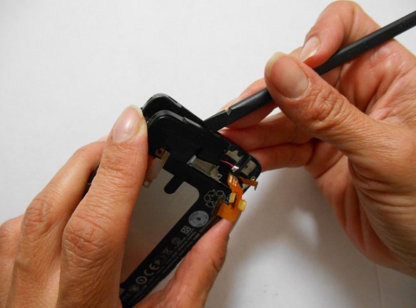 Замена батареи в HTC 601n One mini - 41 | Vseplus
