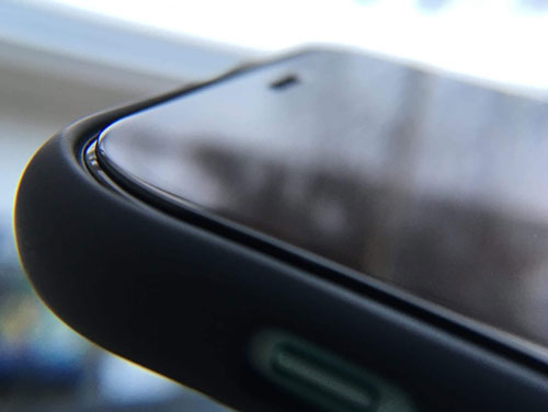 Стоит ли использовать защитные стекла на Iphone? - 1 | Vseplus