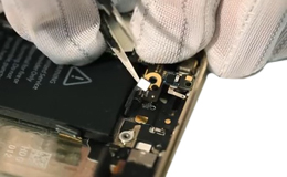 Разборка iPhone 5S и замена дисплея с сенсорным стеклом - 17 | Vseplus
