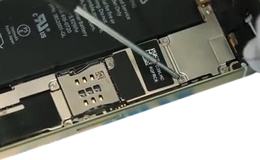 Разборка iPhone 5S и замена дисплея с сенсорным стеклом - 6 | Vseplus