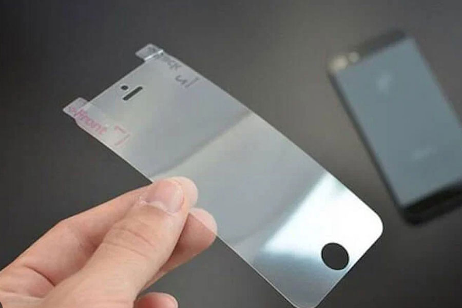 Как клеить защитное стекло на Iphone - 2 | Vseplus