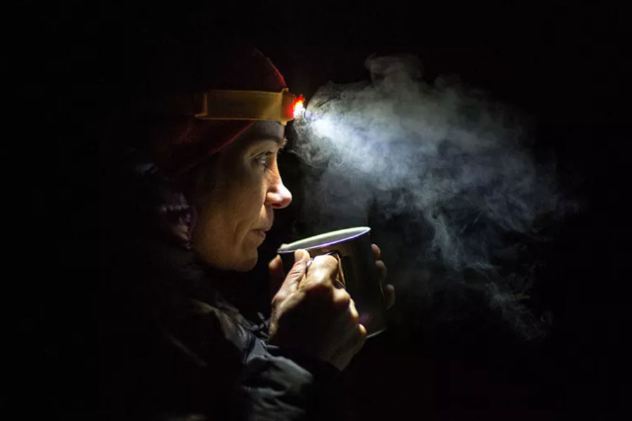 Які гаджети варто мати в тривожній валізі у 2025 році - 3 | Vseplus