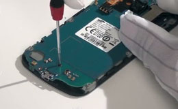 Розбирання Samsung S7562 та заміна роз'єму на sim-карти - 9 | Vseplus