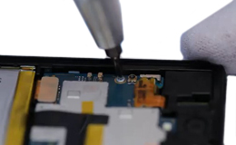 Розбирання Sony C6603 Xperia Z та заміна динаміка - 4 | Vseplus
