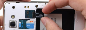 Заміна карти пам'яті у Samsung N7000 Galaxy Note